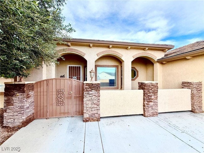 Building Photo - 6780 Sandpebble St