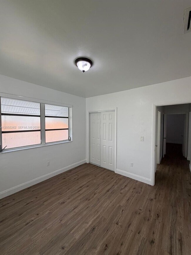 Building Photo - 890 NW 55th St