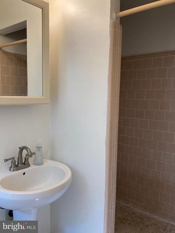 Building Photo - 852 Constellation Dr