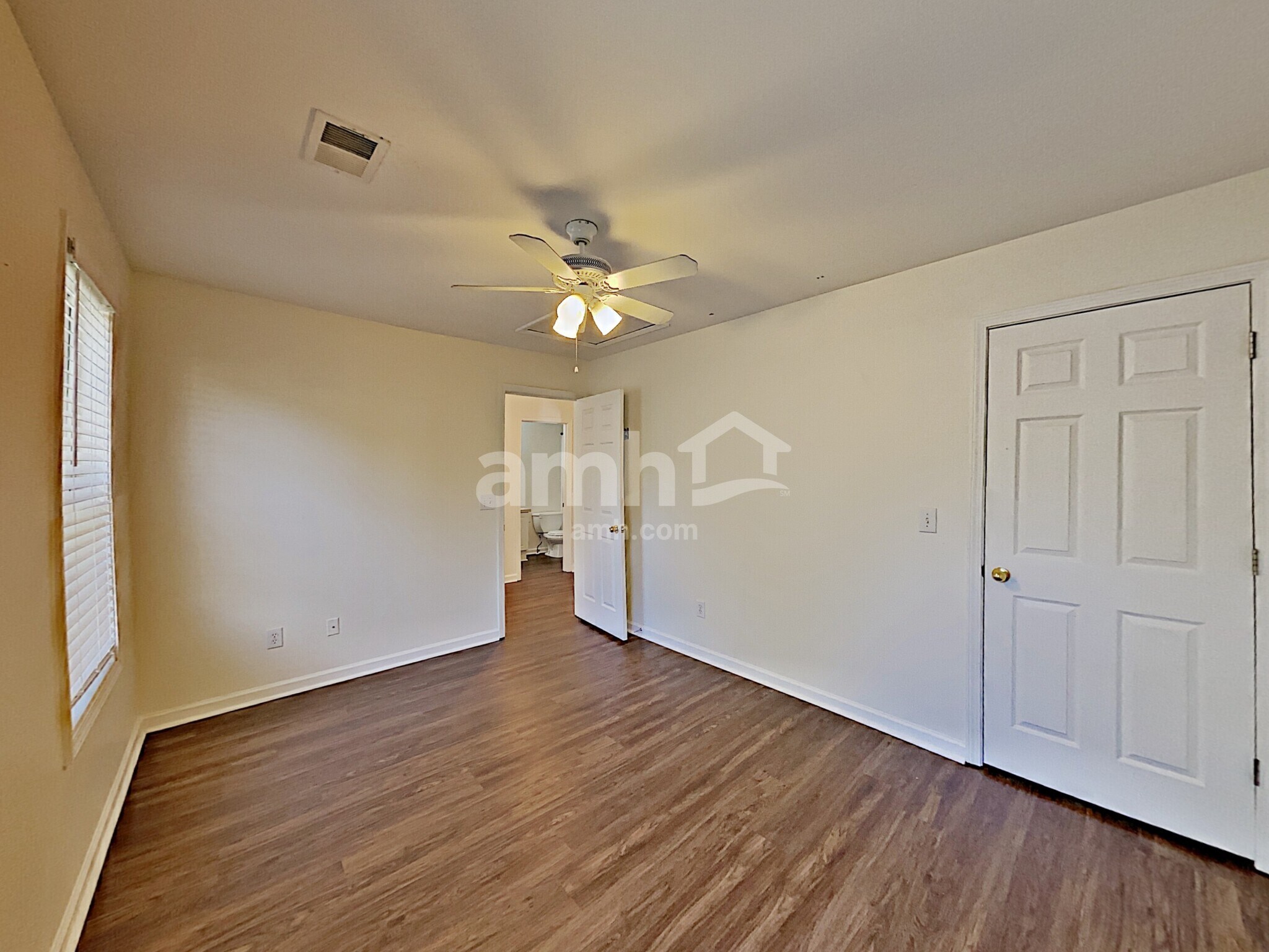 Building Photo - 714 Ridgewood Way