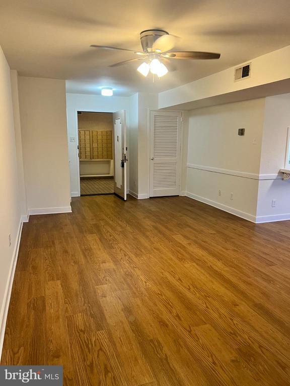 Building Photo - 5340 Holmes Run Pkwy