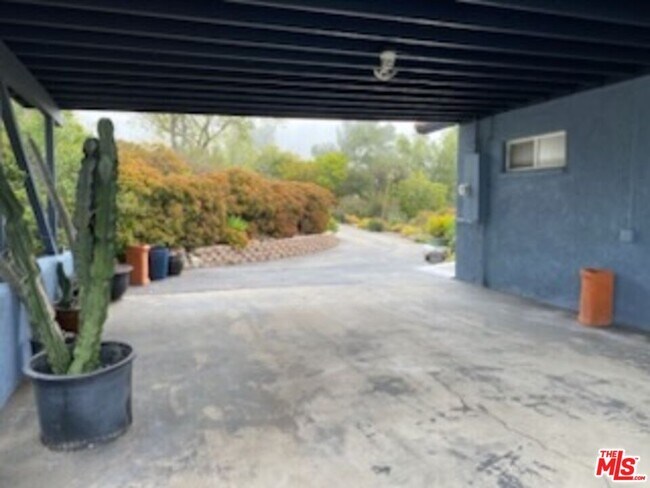 Building Photo - 9402 Houston Rd