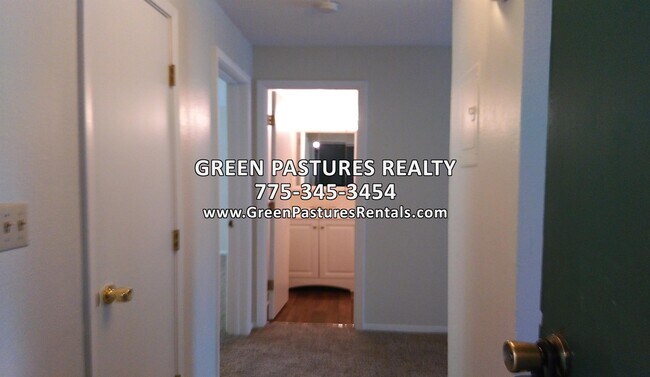 Building Photo - 3918 Clear Acre Ln