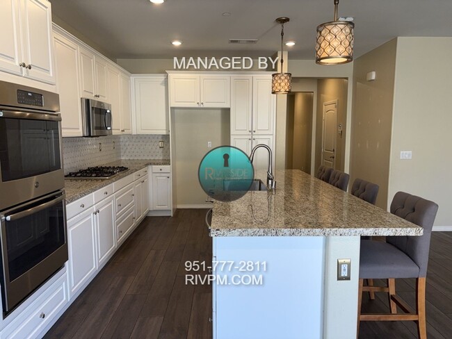 Building Photo - DISCOVER YOUR DREAM RENTAL IN ORANGE CREST...