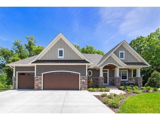 Primary Photo - 2008 Little Creek Cir