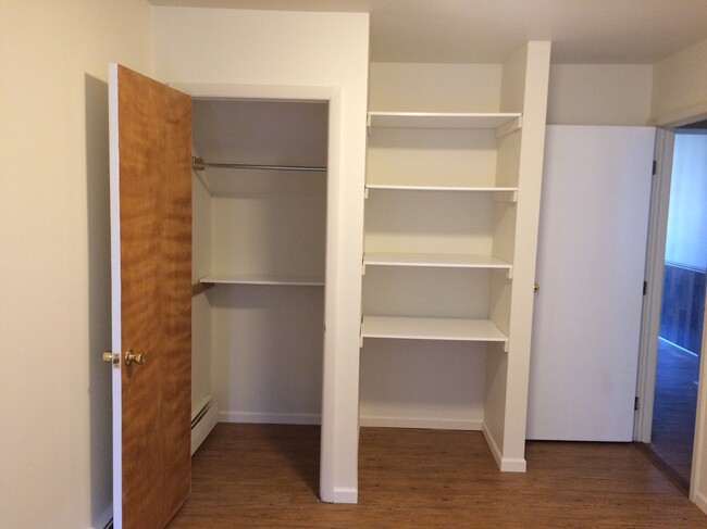 4 BDR Bedroom #1 Closet - 910 E Bellows St