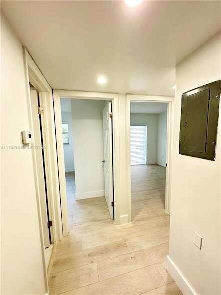 Building Photo - 15609 SW 73rd Cir Terrace