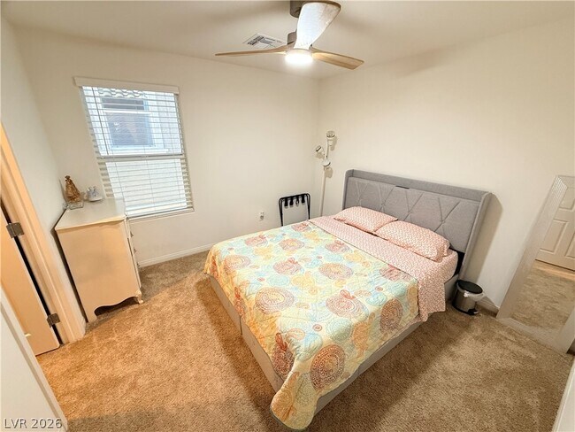 Building Photo - 10854 Gentle Crst Ave