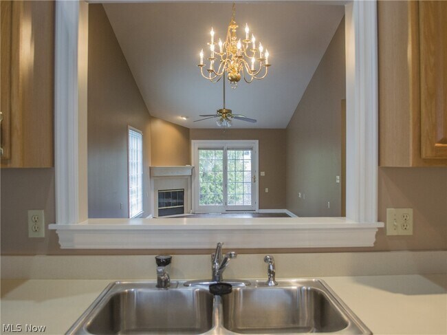 Building Photo - 9647 Market St