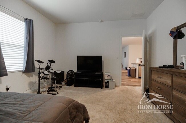 Building Photo - 388 Mccall Wy