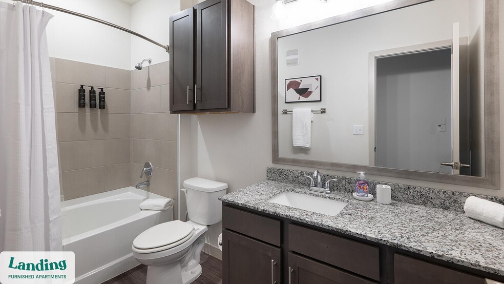 Building Photo - 2825 Main St