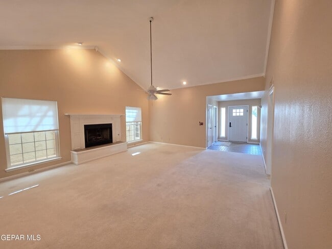 Building Photo - 230 Casas Bella Ln