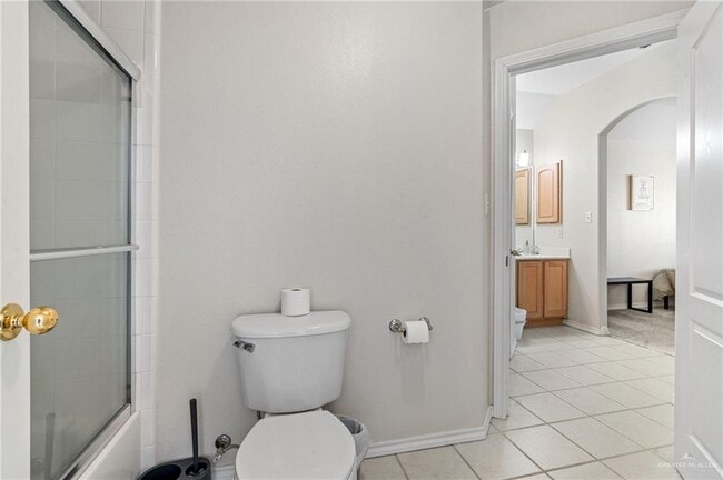 Building Photo - 30 Nicole Dr