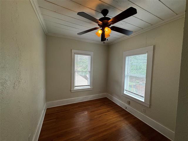 Building Photo - 4932 Victor St