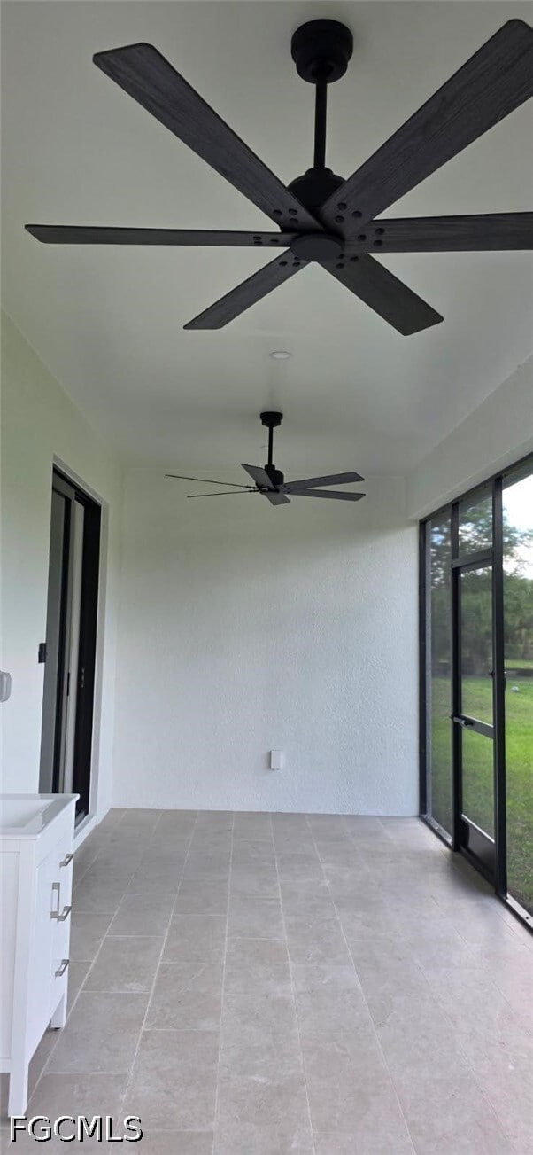 Building Photo - 2657 2nd Ave SE