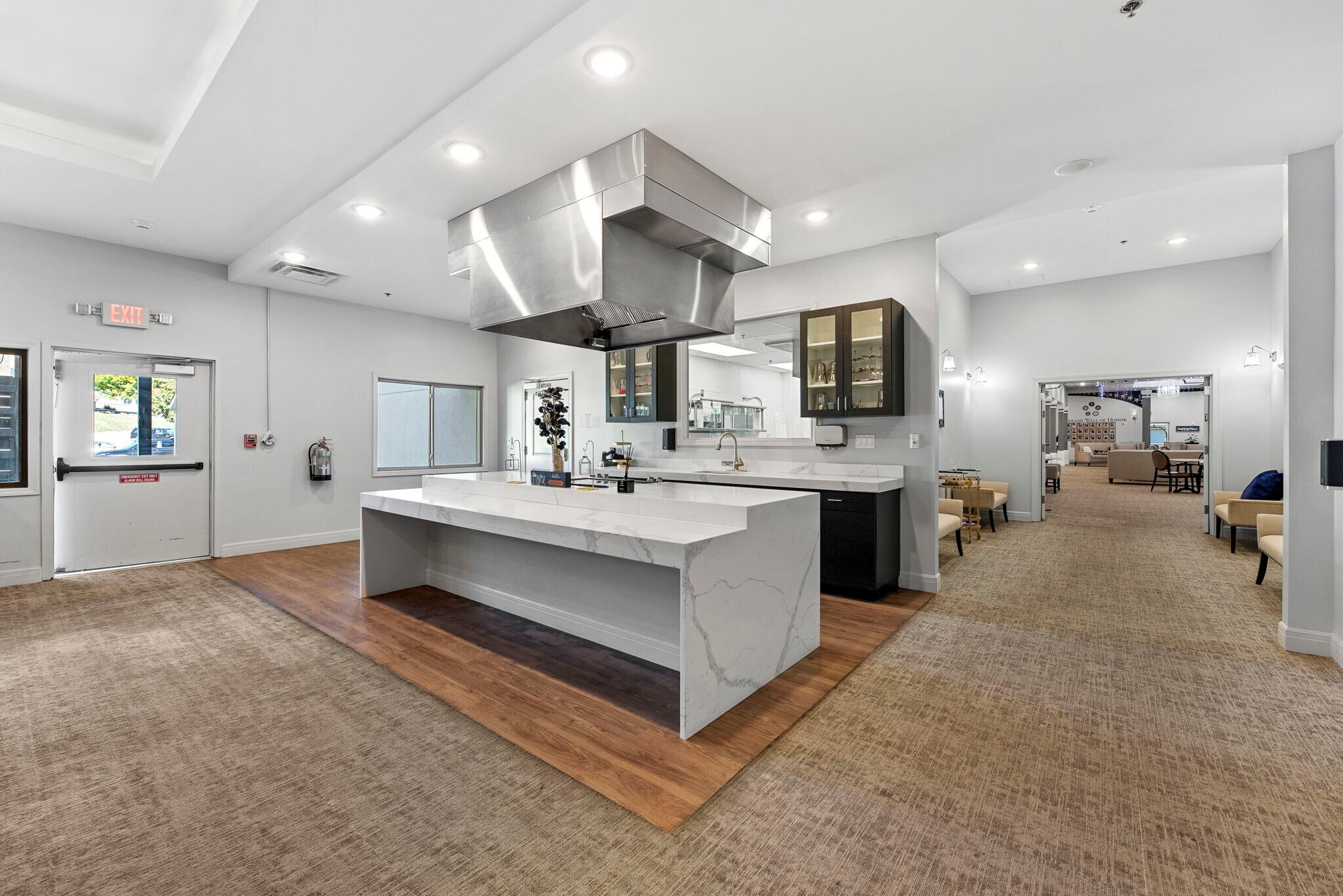 Building Photo - 2900 NE Kendallwood Pkwy