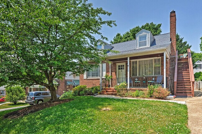 Building Photo - 1414 Regester Ave