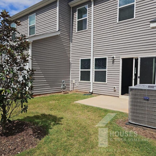 Building Photo - 614 Reese Ln