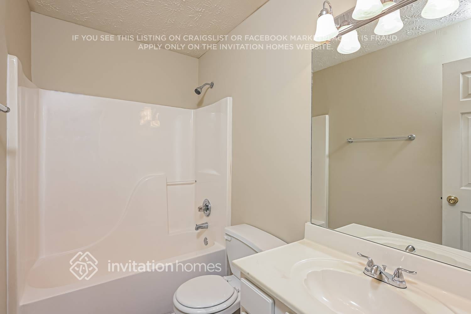 Building Photo - 535 Devonshire Walk Dr