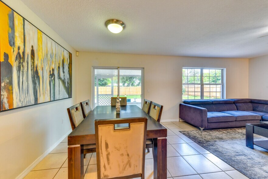 Building Photo - 5307 Mink Rd