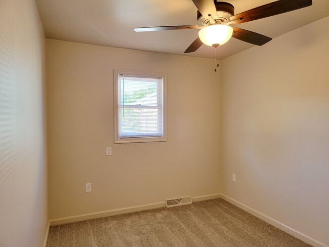 Building Photo - 1522 N Reading Rd