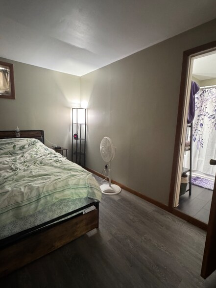 Building Photo - 112 S Virginia St