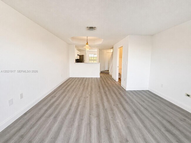 Building Photo - 14057 SW 121st Pl