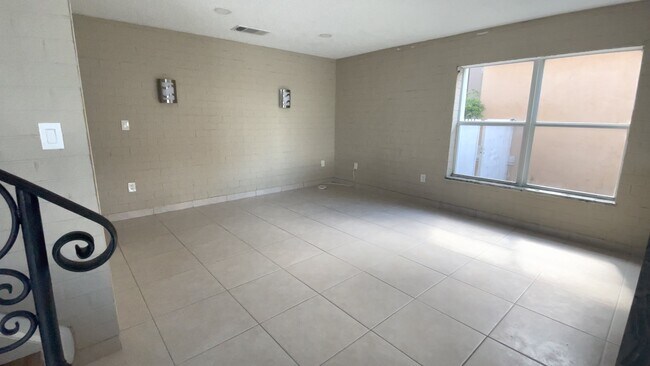 Building Photo - 13335 SW 144th Ter