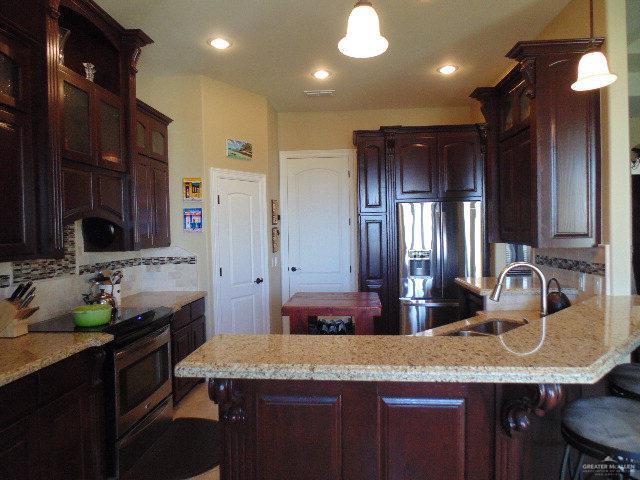 Building Photo - 15 M S St