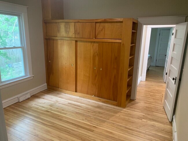 Bedroom 2 - 1046 19th Ave SE