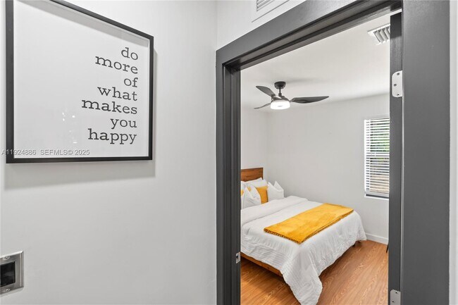 Building Photo - 220 NW 134th St