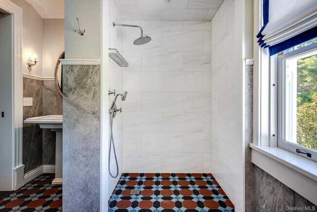 Building Photo - 106 Old Depot Rd