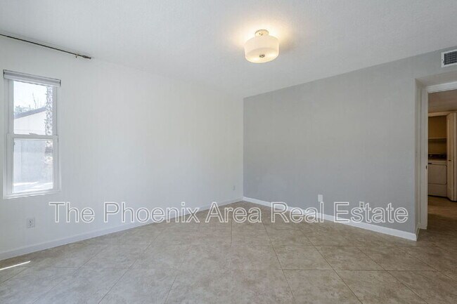 Building Photo - 3778 E Acoma Dr