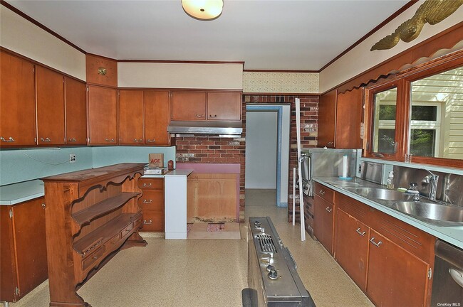 Building Photo - 29 Norcross Ave