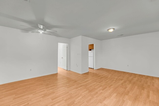 Building Photo - Folly Beach Apartment: Steps From All The Action