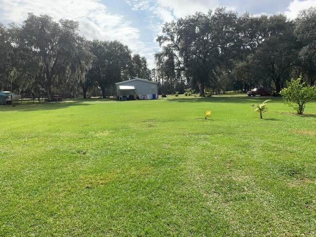 Building Photo - 17028 FL-674