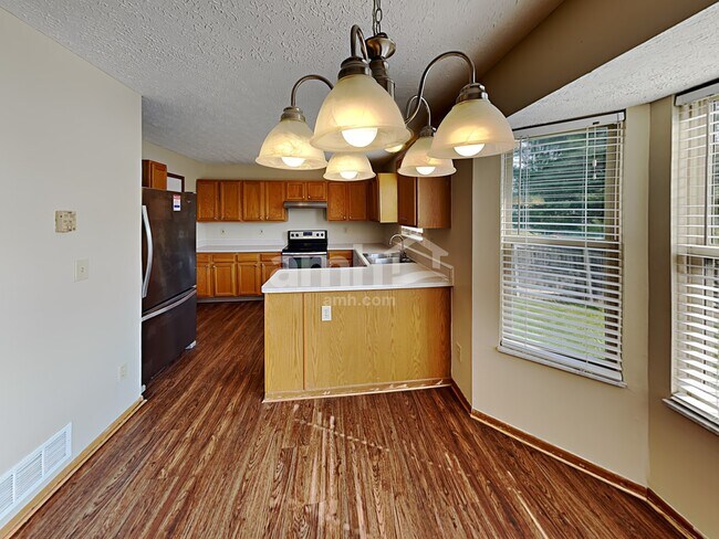 Building Photo - 7303 Havencroft Dr