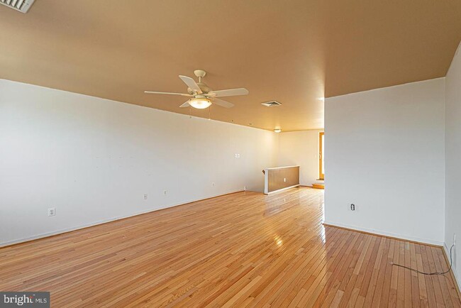Building Photo - 1635 Passyunk Ave