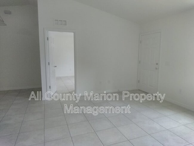 Building Photo - 6635 NW 65th St