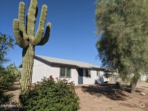 Building Photo - 11540 E Crescent Ave