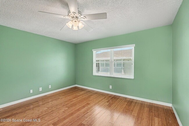 Building Photo - 1047 Small Ct