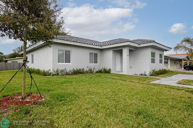 Building Photo - 2019 NW 64th Ave