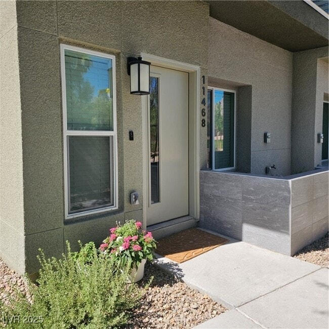 Building Photo - 11468 Roaring Peak Dr