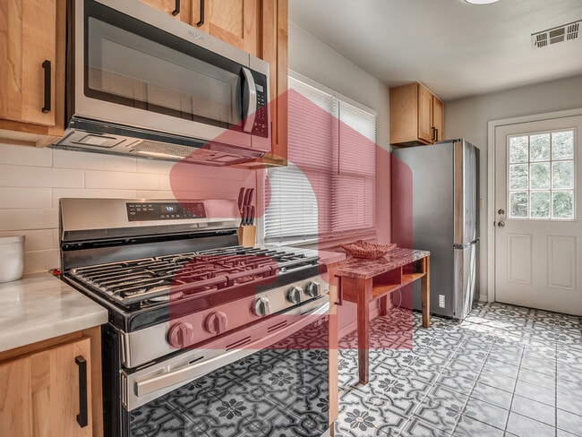 Building Photo - 2926 NW 72nd St