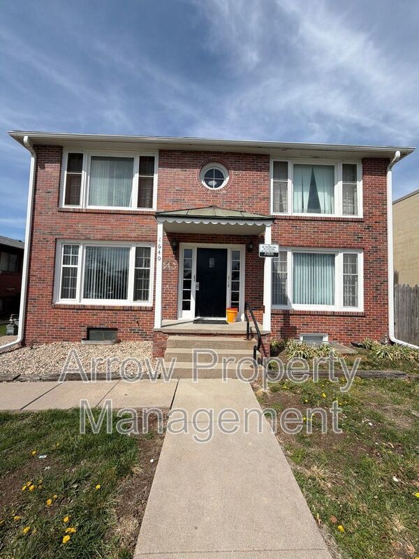 Building Photo - 1640 Washington St