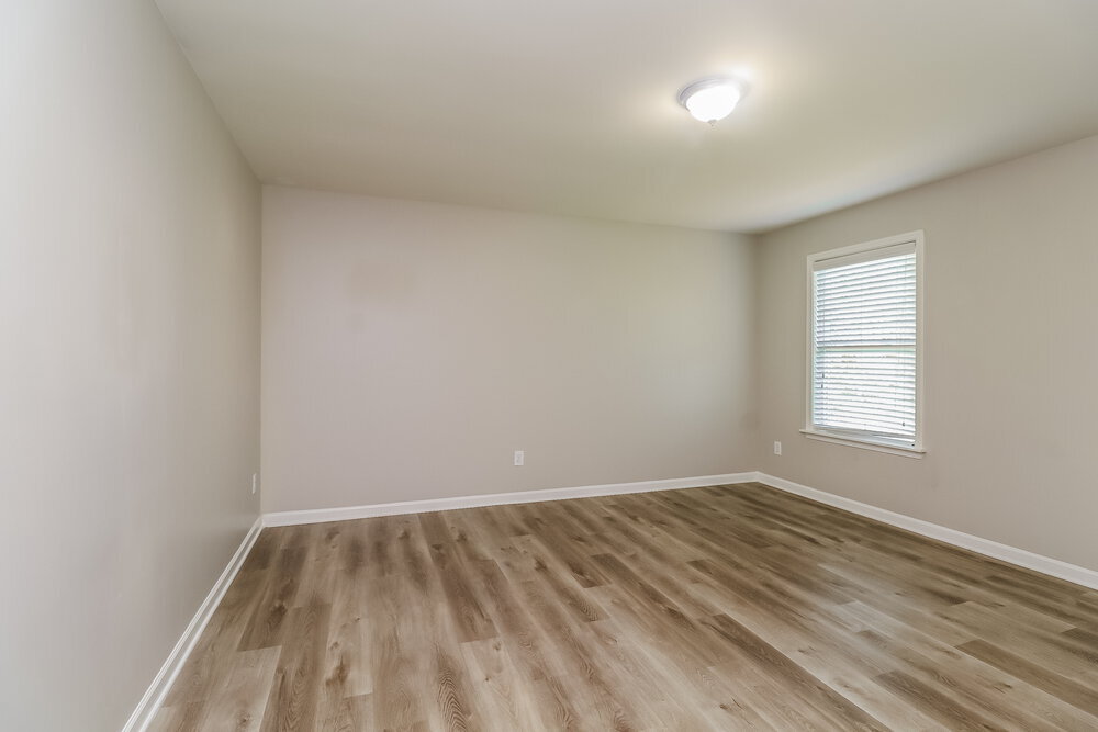 Building Photo - 14416 Lake Crossing Dr