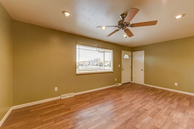 Building Photo - 3873 W 89th Way