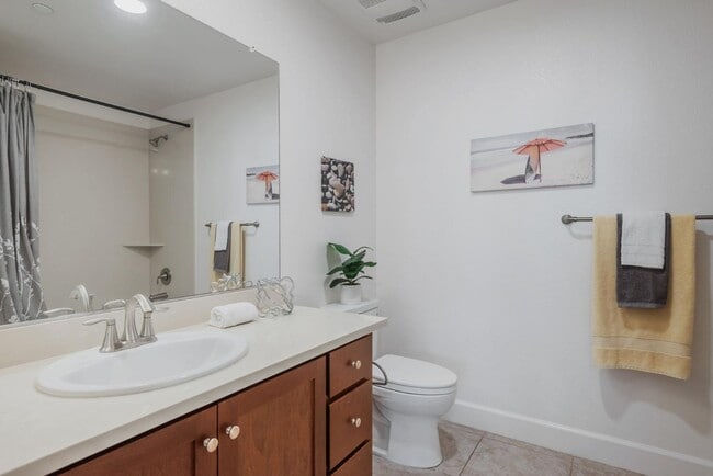 Building Photo - 5 Artisan Way