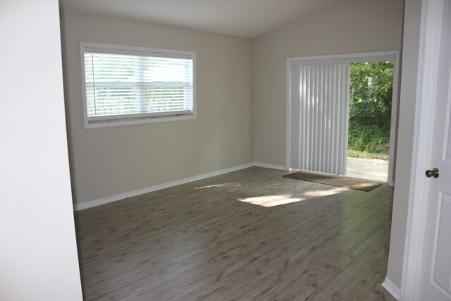 Building Photo - Longwood - 3 Bedroom, 2 Bathroom - $2,325.00