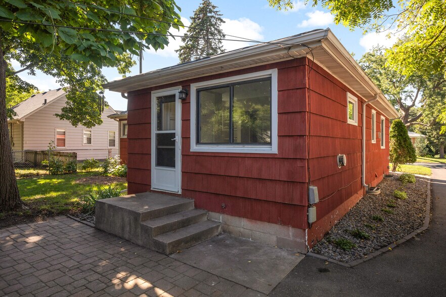 Building Photo - 1415 Nevada Ave